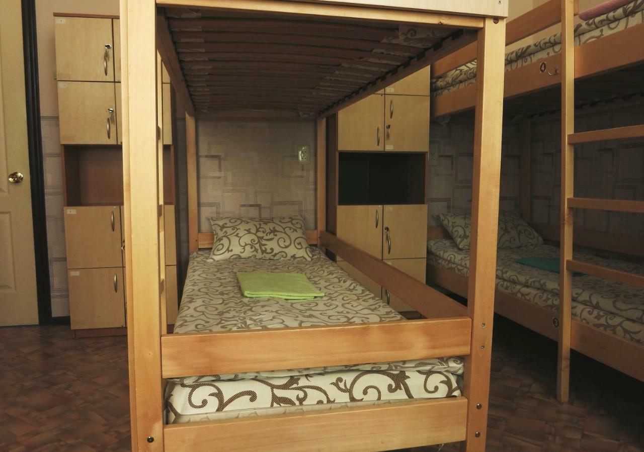 Hostel Delil Kiev Esterno foto