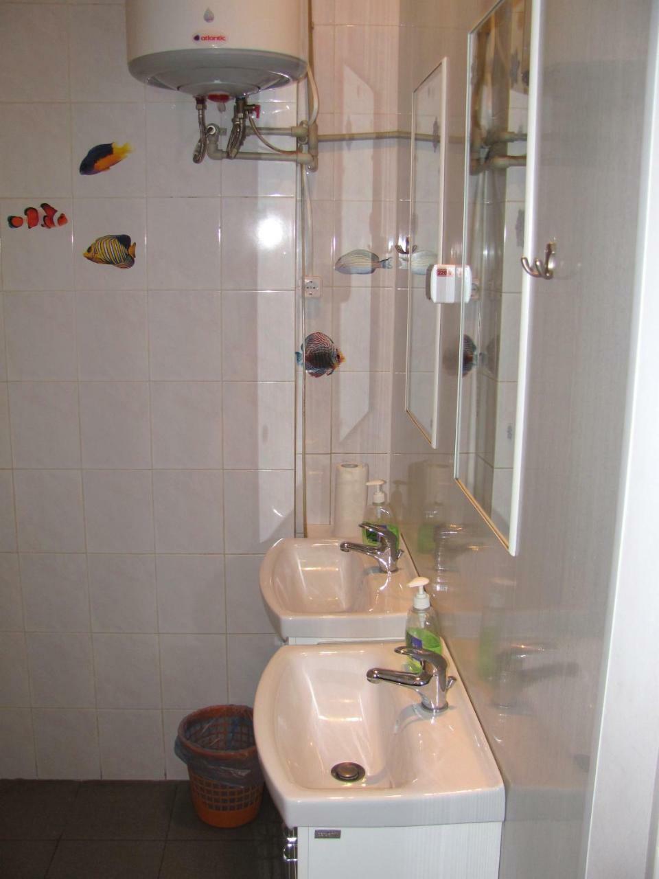 Hostel Delil Kiev Esterno foto