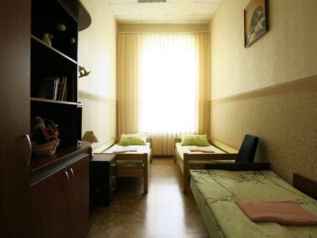 Hostel Delil Kiev Esterno foto